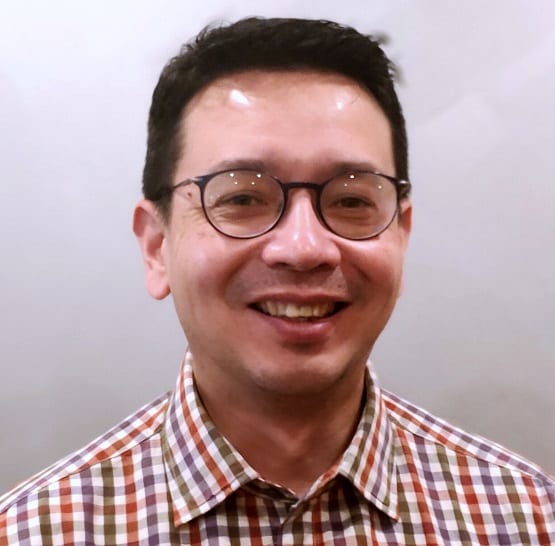 Simon Ch'ng, Practice Manager, Visual Q Eyecare